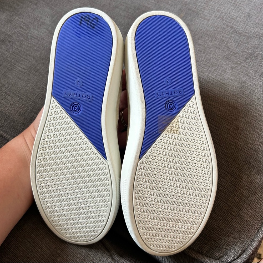 Rothy’s The Kid Slip On Sneaker- Like New - Picture 5 of 7